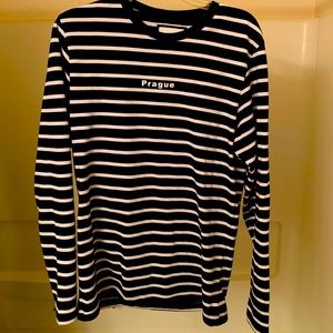 Long sleeve Prague shirt